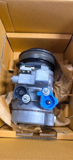 OEM Ford Mustang 5.0 Coyote A/C Compressor