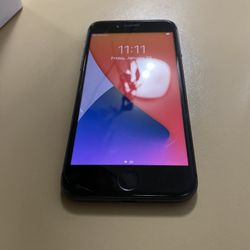 iPhone 8 (working Perfectly)