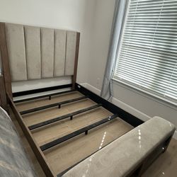 American Drew Skyline Queen Upholstered Storage Bed in Smoke Gray