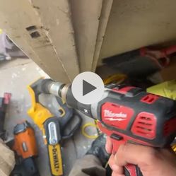 Milwaukee Drill With Battery 