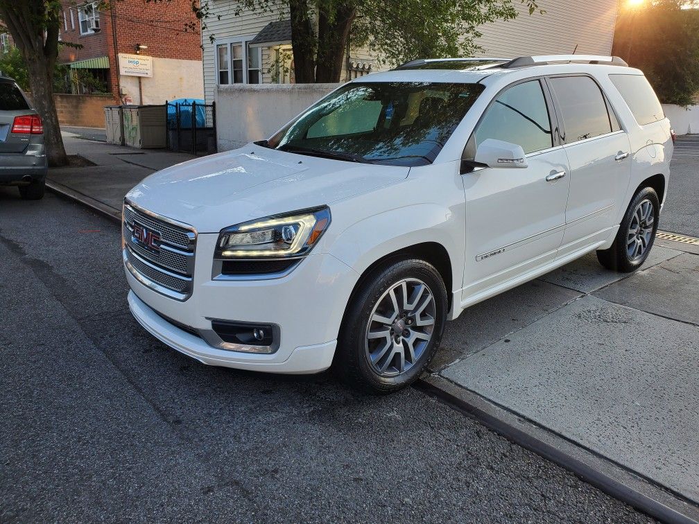 2015 GMC Acadia