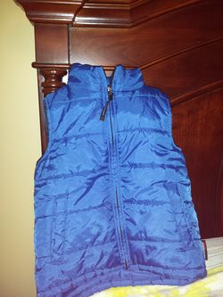 Boys vest size 6