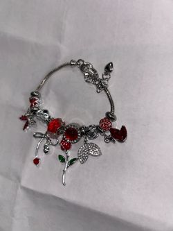 Charm bracelet