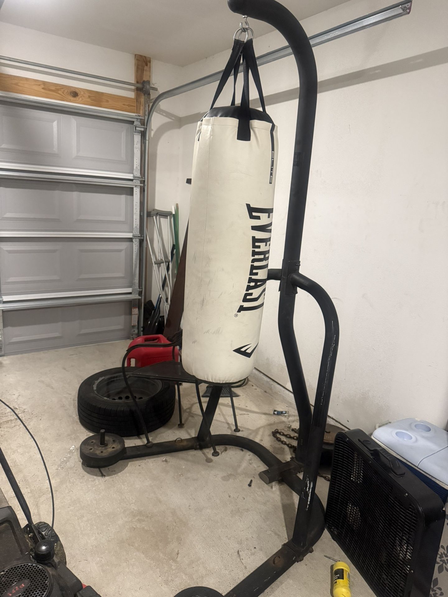 Boxing Stand And Boxing Bag
