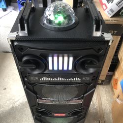 4,000 Watt Rechargeable Bluetooth Speaker/aux/fm/USB And SD Port/microphone For Karaoke/brand New!!