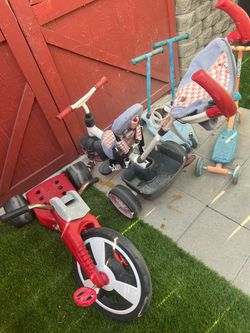 Toys free