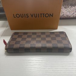 Louis Vuitton Clemence Wallet Damier