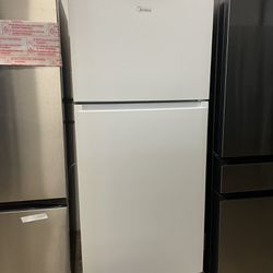 ❄️ NEW 30” Midea 18-cu ft Top-Freezer Refrigerator (White) ENERGY STAR