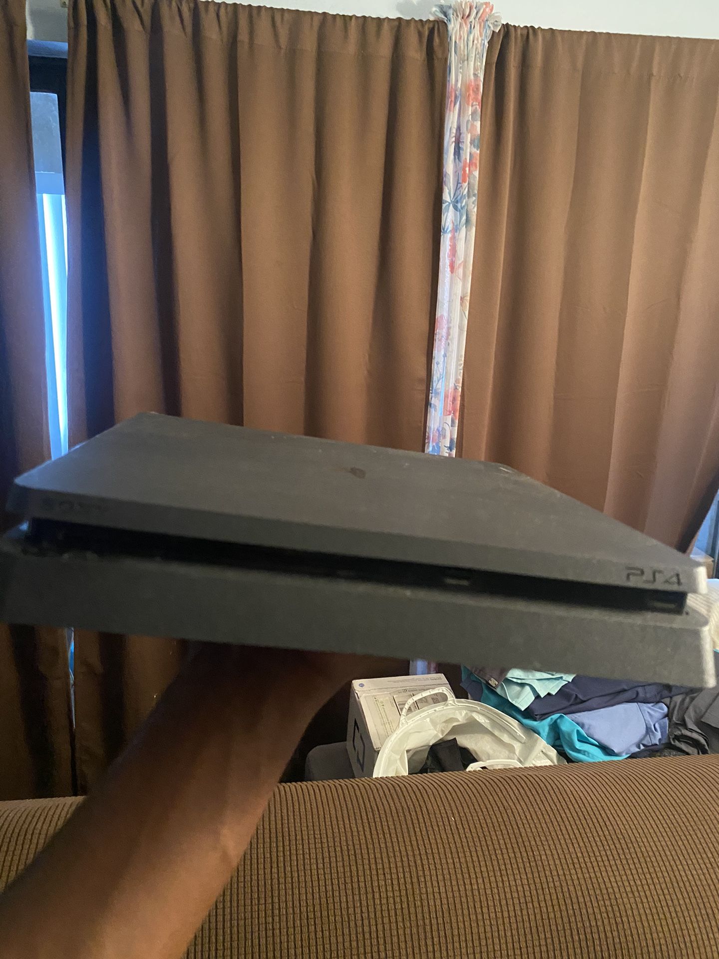 Sony PlayStation 4 (500 GB) Home Console - Black