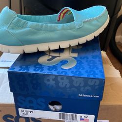 New In Box San Antonio Shoes Women’s Sunny