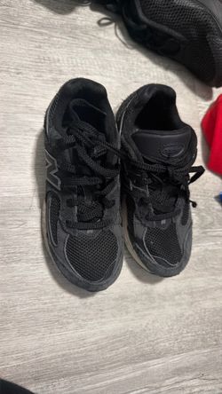 Kids used new balances size 1