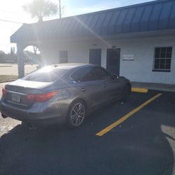 2017 Q50 Premium