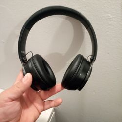 Wireless Bluetooth Headphones