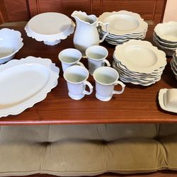 Pale Tiffany Blue Dish Set