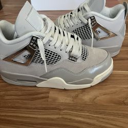 Air Jordan 4 Retro ‘Frozen Moments’