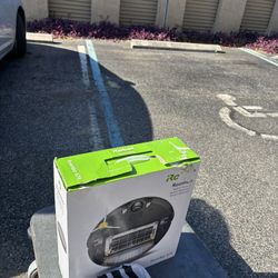 IROBOT VACUUM 