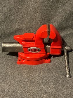 Dunlap Bench Vise Restored