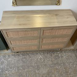 6 Drawer dresser