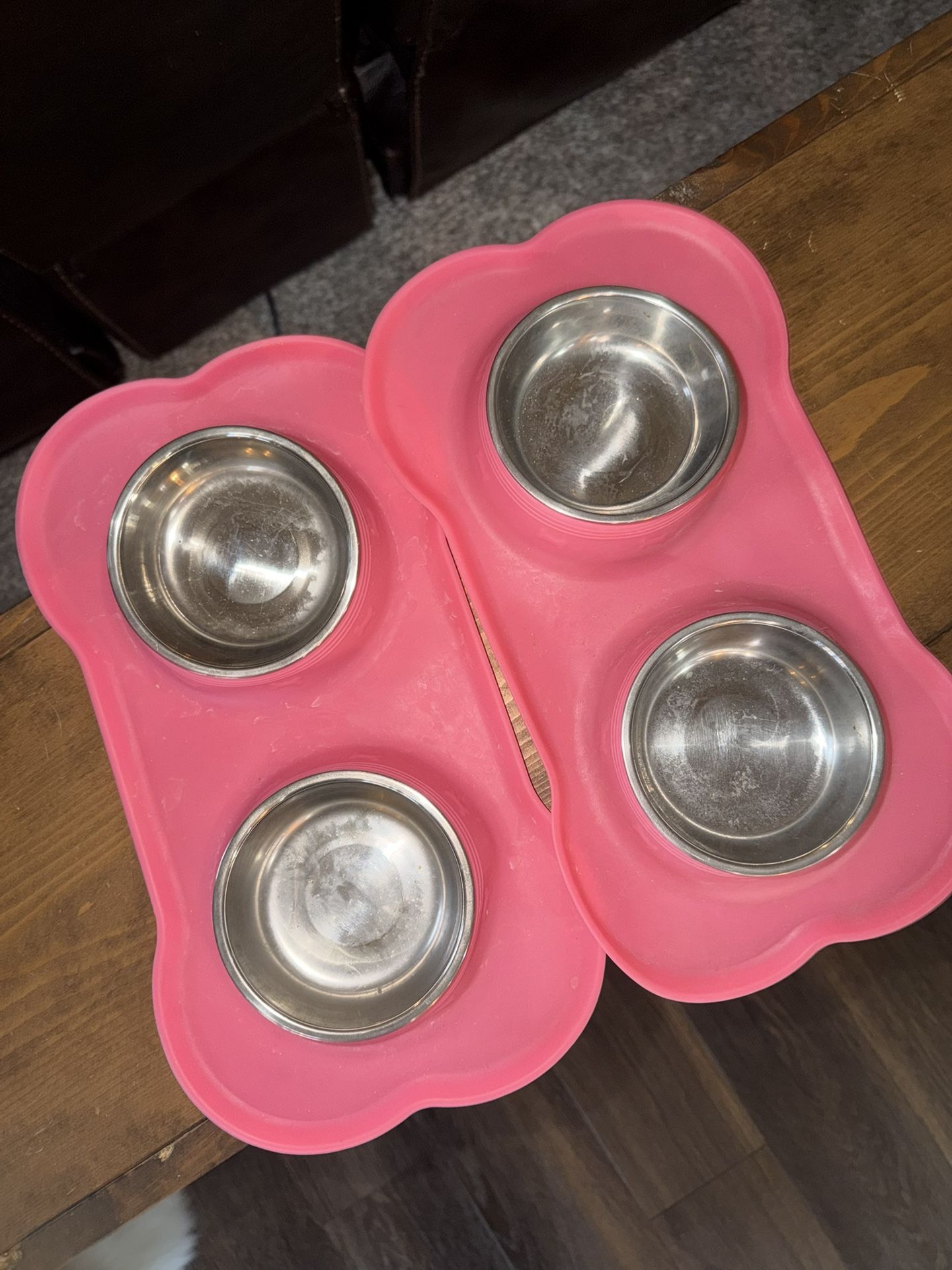 Pet Bowls 