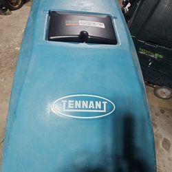 Floor Scrubber Tennant  5680