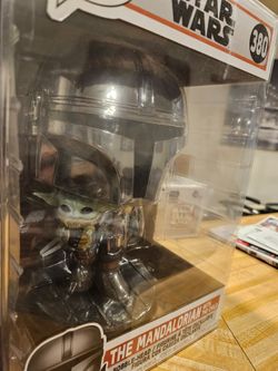 The mandelorian/grogu (the child)funko pops