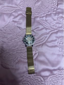 Women's Skeleton Analog Wristwatch Silver Dial Roman, Gold Mesh Band