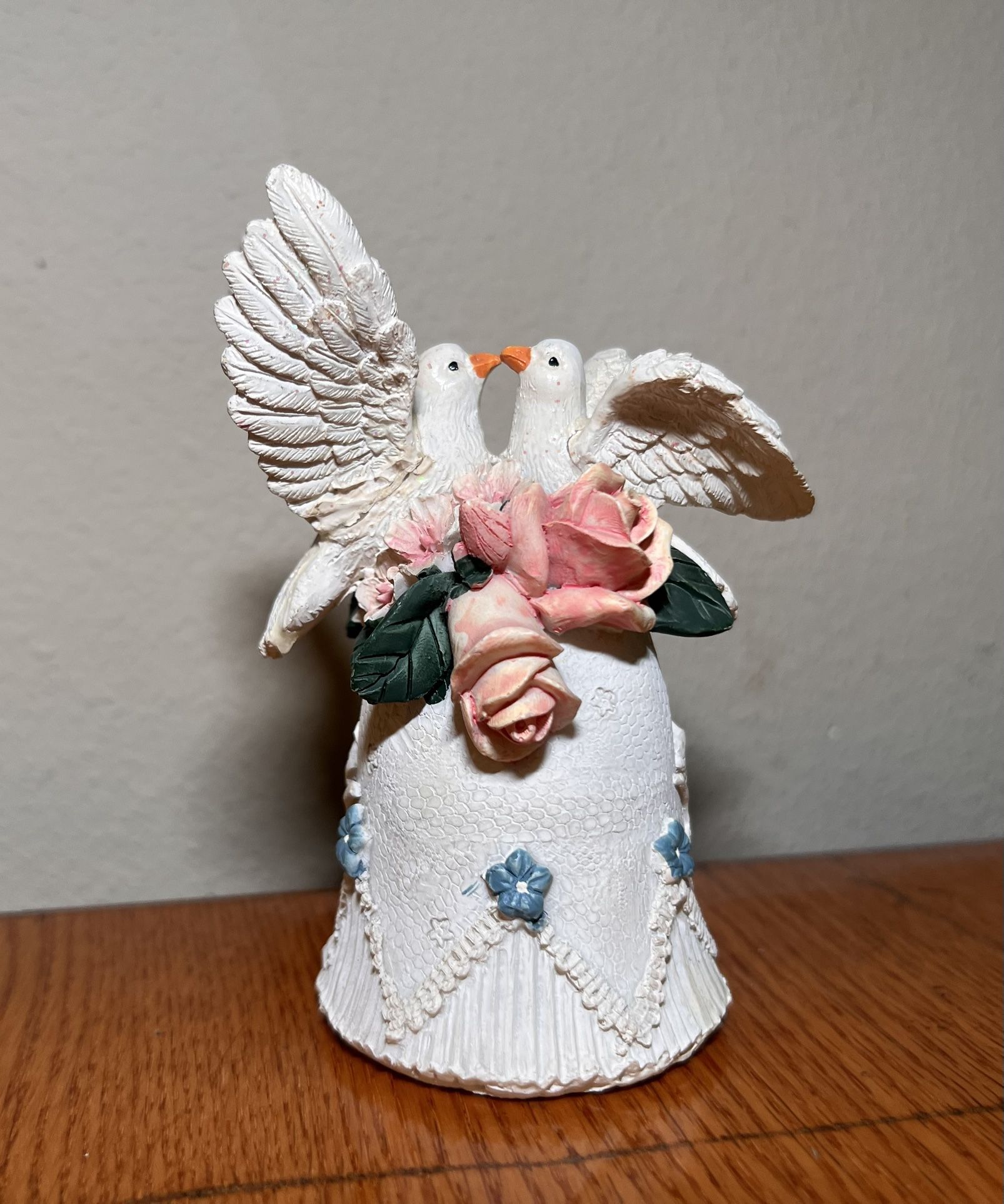 1997 WEDDING ELEGANCE DOVE LOVE BIRDS