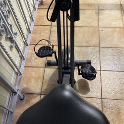 Bicicleta De Ejercicio 150$