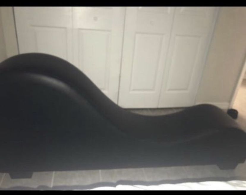 Kamasutra chair