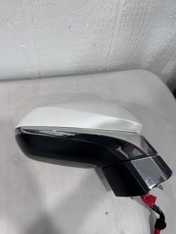 2020 lexus RX350 OEM LEFT SIDE mirror with BLIND SPOT TURN SIGNAL 