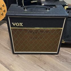 VOX Pathfinder 15R Amp