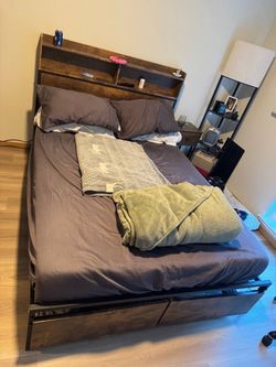 Bed Frame (Full size)