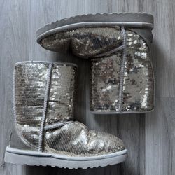 UGG Classic Short Sequin Boots - Women’s Size 7