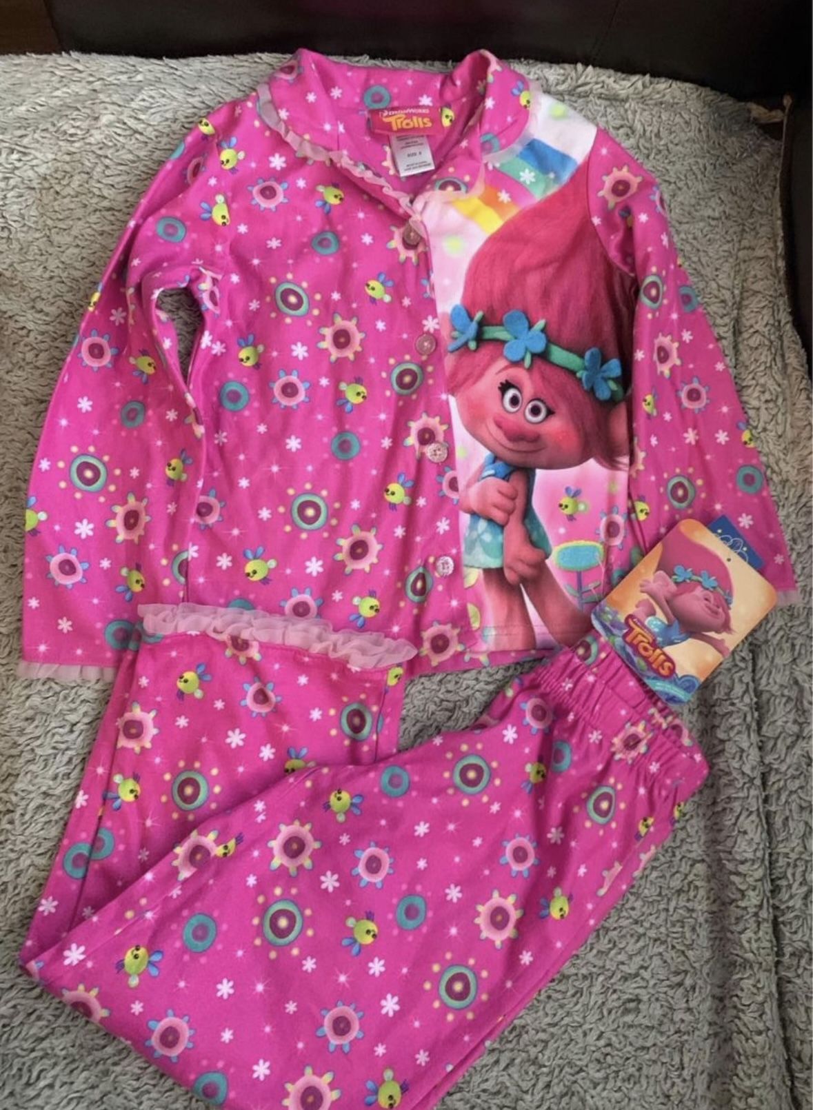 New Trolls Pijama Set For Little Girl Size 6