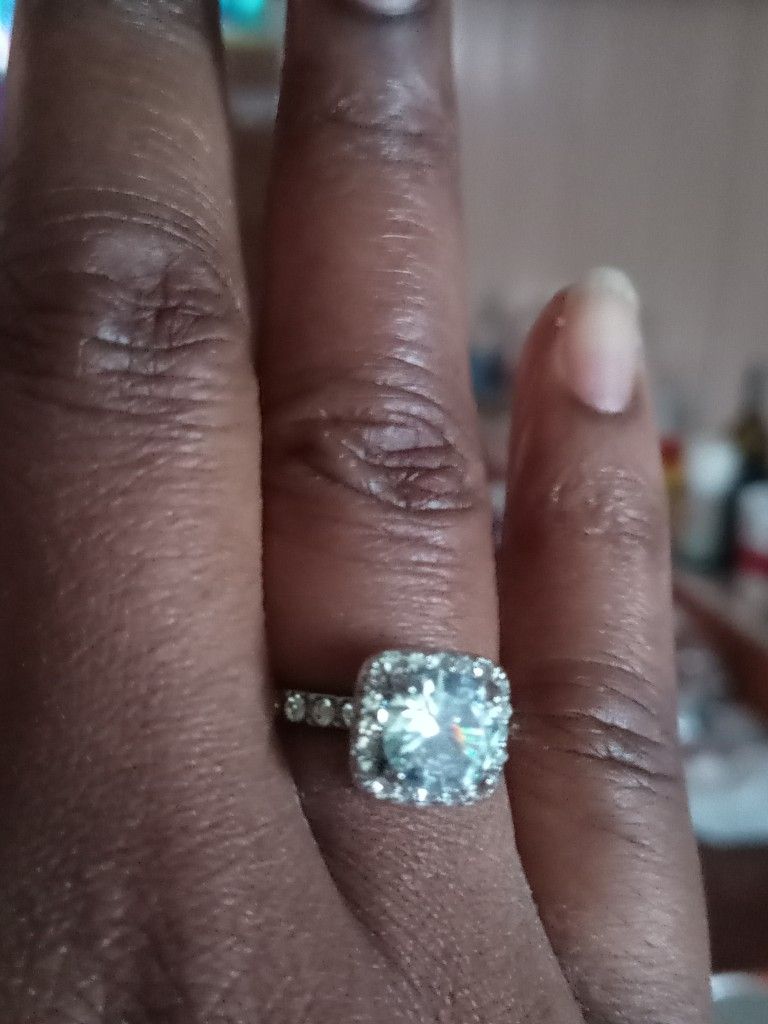 Sparkly Large Rhinestone Size 7 and Size 8 Ring
