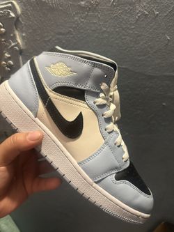 Jordan 1’s Mid