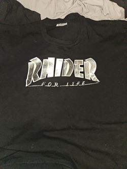 RAIDERS TEE. $5