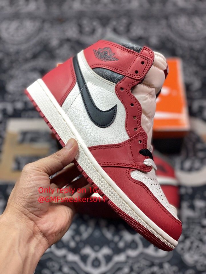 Air Jordan 1 Retro High OG 'Chicago Lost & Found'