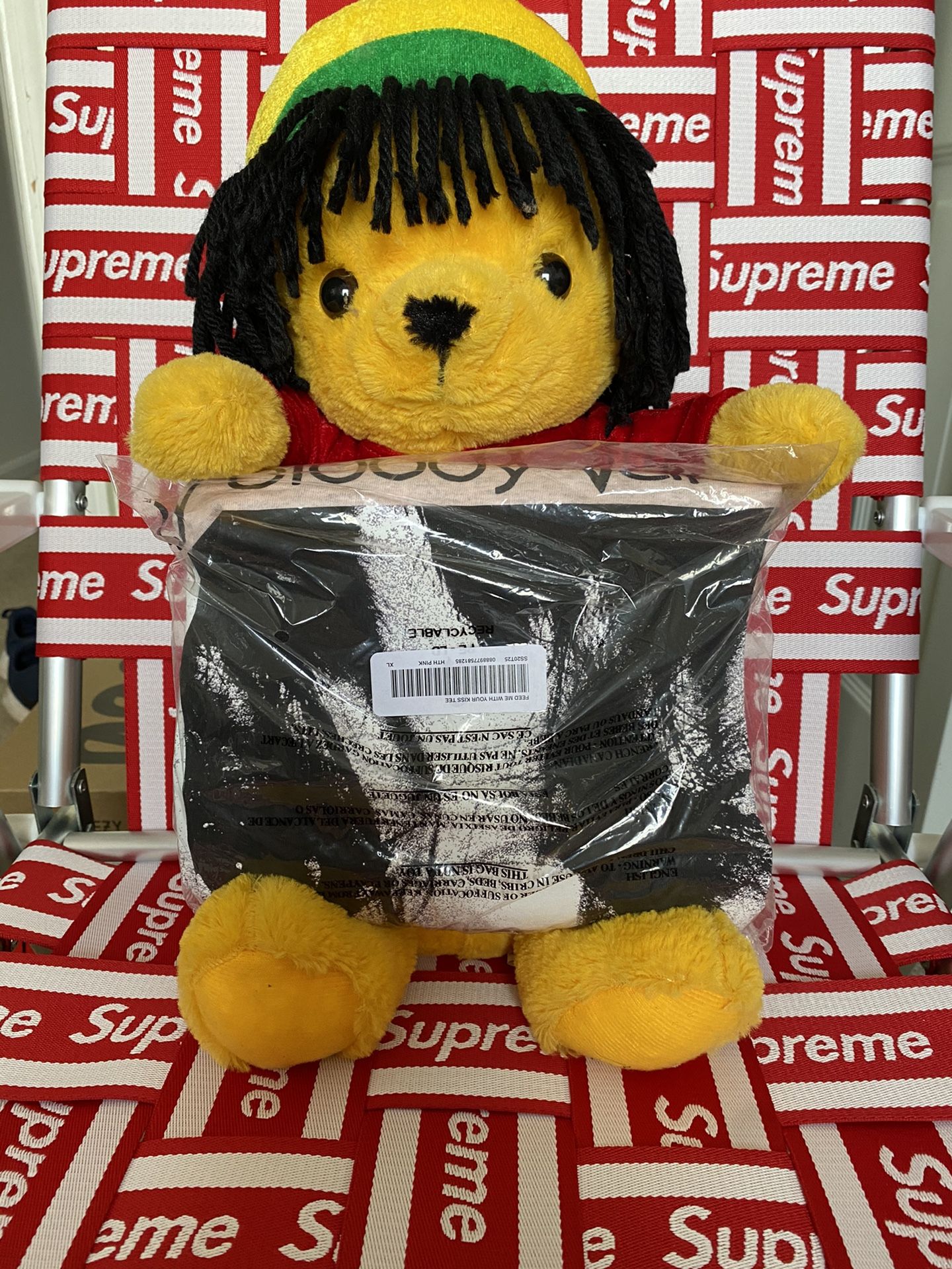 Supreme Feed Me With Your KISS Tee size XL