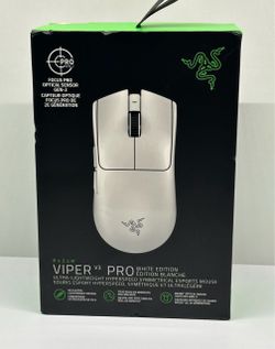 White Razer Viper V3 Pro