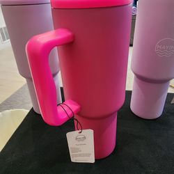 Waterbottle  Claire's  Brand New Each For 12 $ Hot N Cold Used 