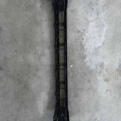 2020-2024 Audi Q7 Center Grille Guard