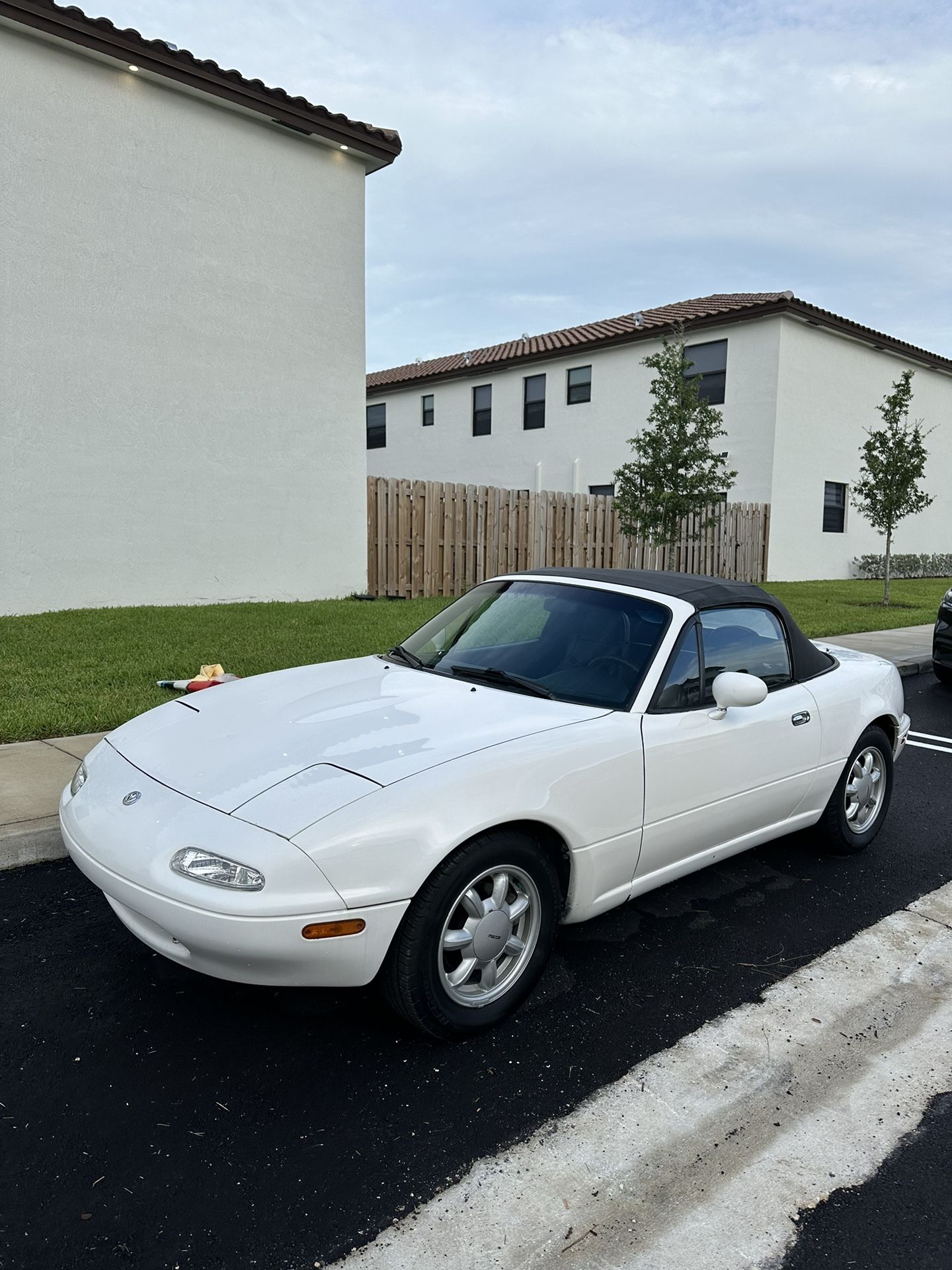 1995 Mazda Mx-5 Miata for Sale in Miami, FL - OfferUp