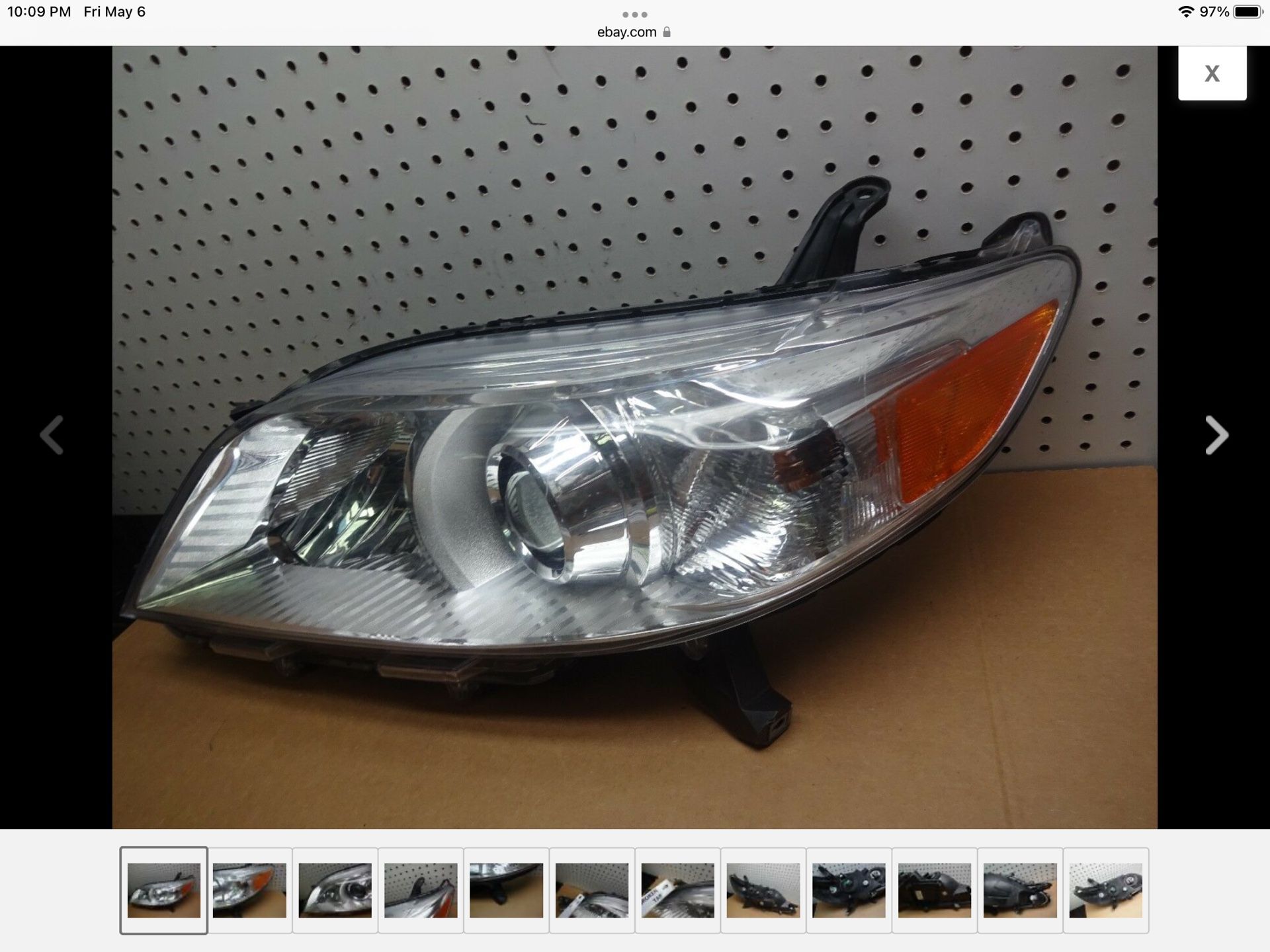 1 broken tab 2011-2014 TOYOTA SIENNA DRIVER HALOGEN HEADLIGHT OEM 2012 2013