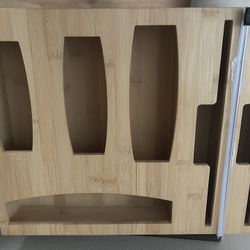 Plastic Bag Holder/Kitchen Items 
