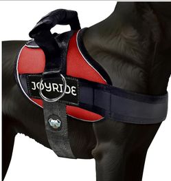 Joyride Dog Harness 2.0 | No-Pull | Red 2.0 | S
Reflective no-choke quick-fit vest with 3 leash clips and escape-resistant design for easier walks and