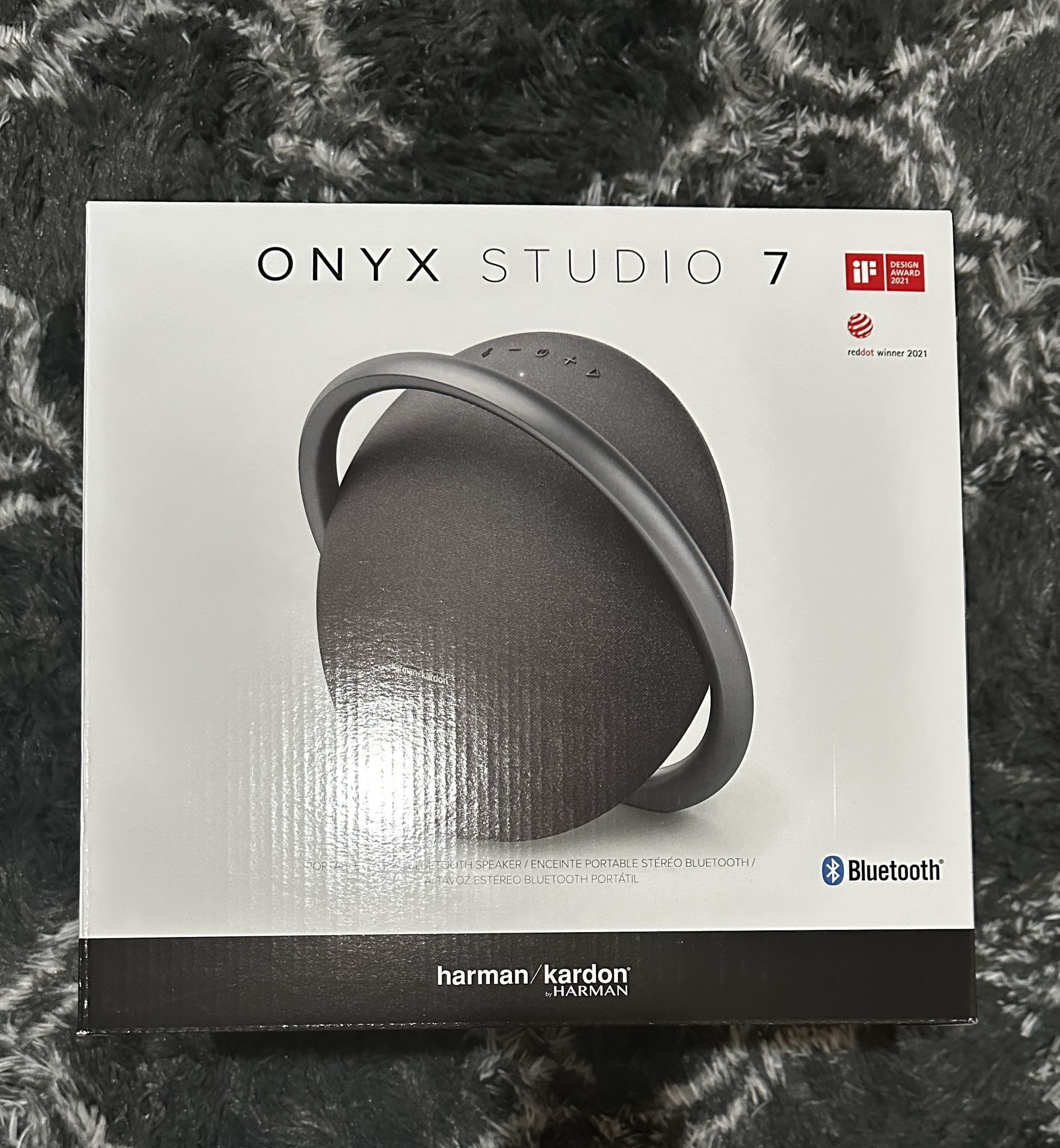 Harman Kardon Onyx Studio 7
