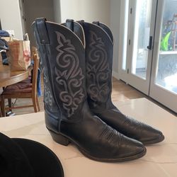 Justin Cowboy Boots Size 12D