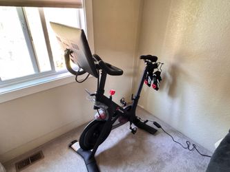 Peloton Original Bike - Lightly Used