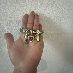 Virgencita Charm Bracelet 